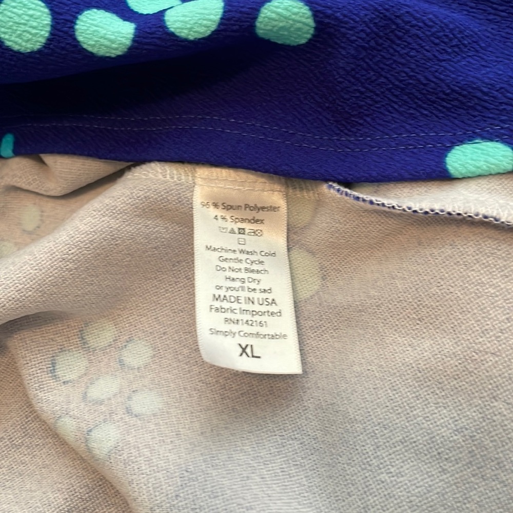 LuLaRoe Amelia Dress: Blue with Blue/Sea-foam Green Dots with Pockets (XL) - Picture 4 of 4